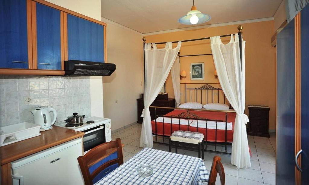 Pergola Hotel Ayos Nikolaos Oda fotoğraf